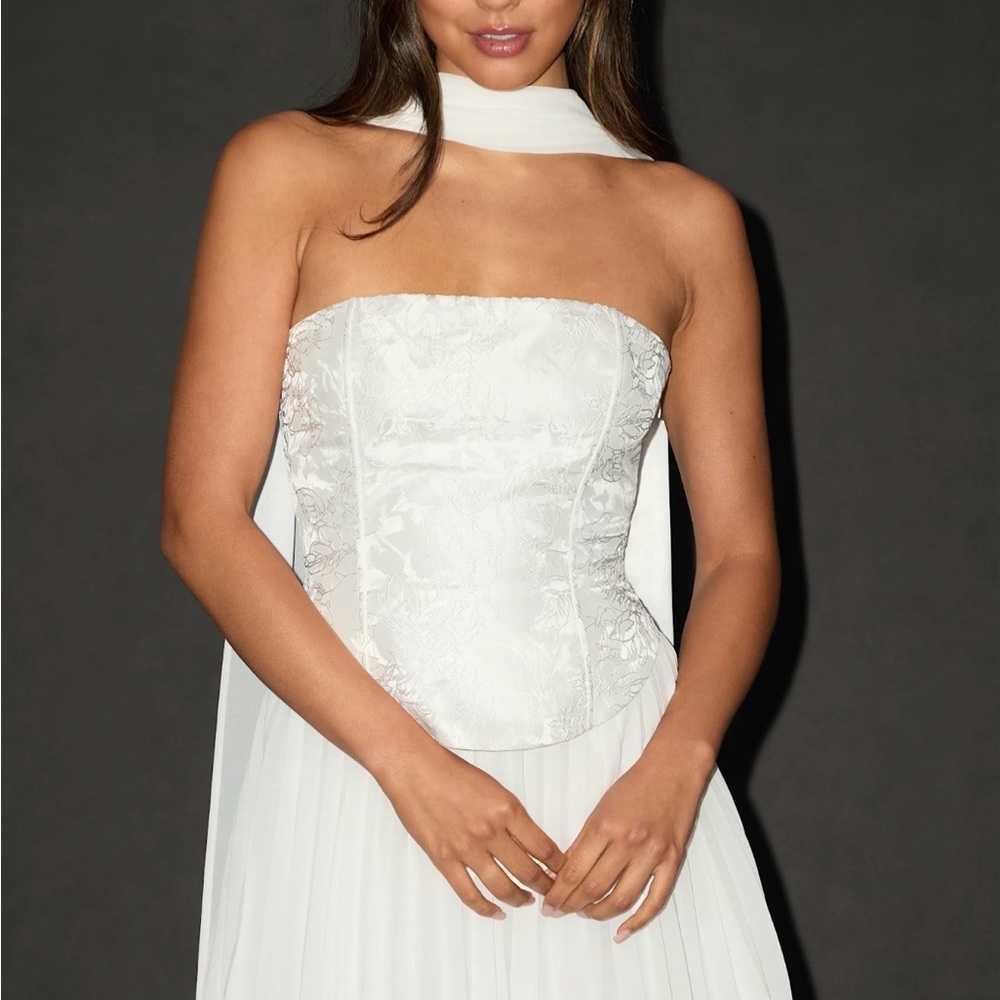 White Strapless Mini Dress with Back Sash - Picture 3 of 5